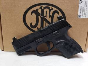 lot 152 image: NEW FN 509C Compact 9mm Pistol w 2 Magazines & Extra Grips