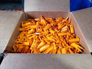 lot 519 image: Lot of 900 12GA Chamber Flag - Safety Orange