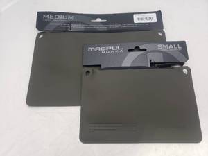 lot 524 image: Lot of 2 Magpul DAKA Pouches - OD Green - 1 Small &amp 1 Medium