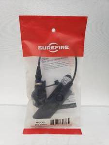 lot 75 image: Surefire SR07 w DS00 Tail Cap Switch - Black