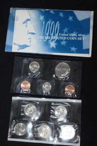lot 108 image: 1999-P Uncirculated Proof Coin Set
