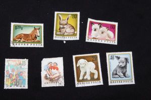 lot 98 image: Vintage Mostly uncirculated  Foriegn Postage Stamps