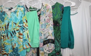 lot 130 image: Womens Plus Size Clothes Blouses and Pants, 2X 2022, Ruby Rd and more