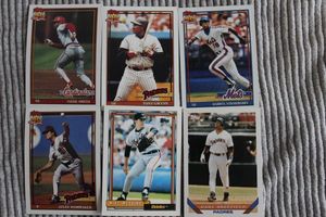lot 163 image: Valued Collectable Baseball Cards as shown