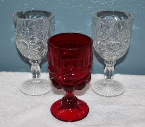 lot 86 image: Water GobletsWine Goblets, Star of David, Red Mosser Glass Eye Winker