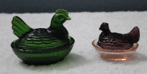 lot 213 image: Vintage Green and Purple Hen on a nest