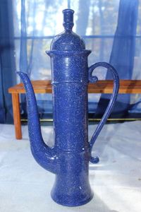 lot 263 image: Vintage Ceramic Tea Pot