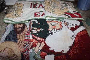 lot 302 image: Christmas Throw Blankets