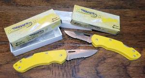 lot 39 image: Set of Two Frost Cutlery Salamander II Yellow Knives