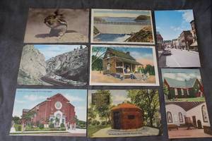 lot 198 image: Eight VIntage US Post Cards