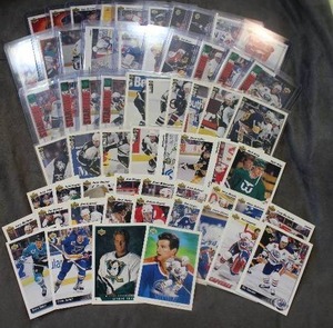 lot 20 image: Upper Deck 1992-1995 Large Hockey Trading Cards Lot