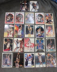 lot 45 image: Lot of Random Basketball Trading Cards