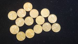 lot 181 image: Fifteen 50s Lincoln Wheat Cents