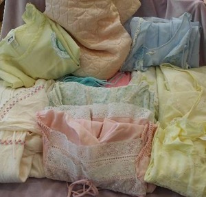 lot 40 image: Vintage Nightgowns and Bed Jackets Lot of 12