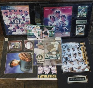 lot 47 image: Baseball Oakland Athletics Collectibles Lot