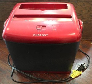 lot 34 image: Embassy Candy Apple Red Shedder WORKING