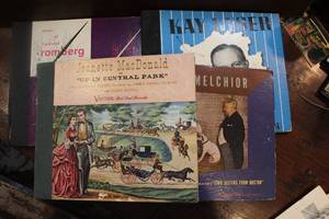 lot 88 image: Set of Four Shellac (Pre 1950s) 78 RPM Record Sets