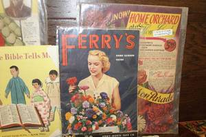 lot 62 image: Historic and Vintage Magazines, Books and Papers Including a Diploma from 1920