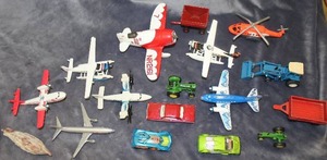 lot 209 image: Lot of toy Vehicles, Including some Matchbox