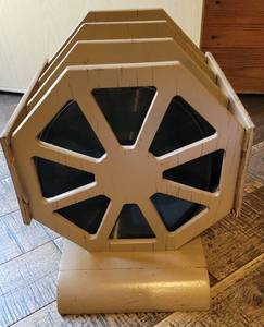 lot 97 image: Very Old Vintage Painted Wooden Record Holder with Old Mainly 78 RPM Records (Some are Shellac Pre-1950s)