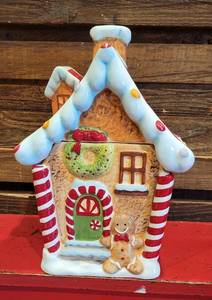lot 106 image: Christmas Holiday Gingerbread House Ceraamic Cookie Jar