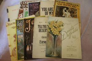 lot 250 image: Lot of 10 Antique Pieces of Sheet Music