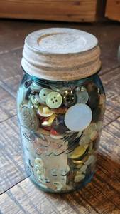 lot 221 image: Old Vintage Seven Inch Tall Ball Perfect Mason Jar Filled with Vintage 1960s and Older Unsearched Buttons