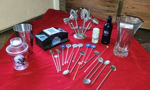 lot 225 image: Assorted Lot of Misc. Barware and Automated Card Shuffler