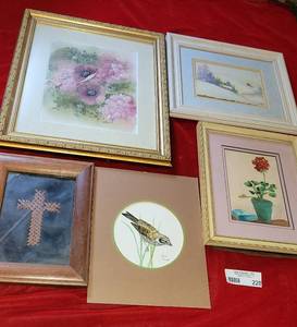 lot 228 image: Five Pieces of Original Paintings and Wall Art