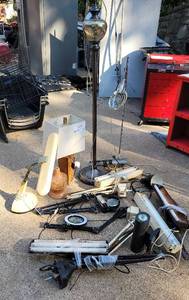 lot 259 image: Various Lamp Parts and Lamps