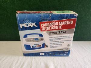 lot 33 image: Peak marine smart charger