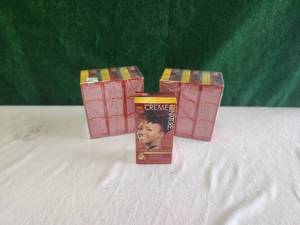 lot 47 image: Creme of Nature - hair coloring - Burgundy Blaze 6.2 - Qty. 7