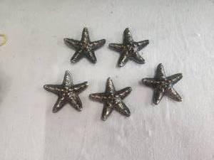 lot 158 image: Selection of metal starfish
