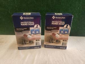 lot 162 image: Antibacterial hand soap 3 refills