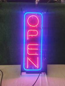 lot 225 image: Neon open sign