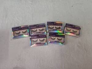 lot 230 image: Absolute silk lashes - qty. 6