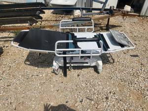 lot 236 image: Transcend Series medical bed
