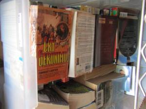 lot 32 image: book lot