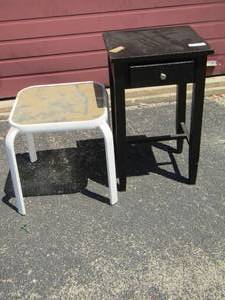 lot 51 image: white patio table size 17 x 16 x 16 , black table with 1 draw size 26 x 16 x 14