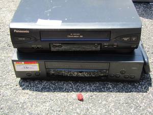 lot 53 image: Panasonic vhs tape player, rca vhs player