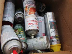 lot 106 image: box of spray paints