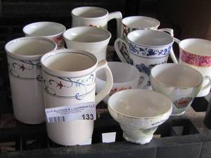 lot 133 image: lot of coffee cups
