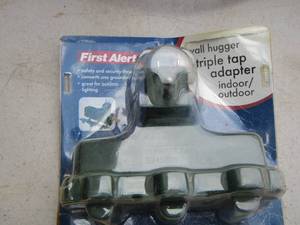 lot 158 image: Wall hugger triple tap adaptor  & TDC LANSCAPE POWER UNIT