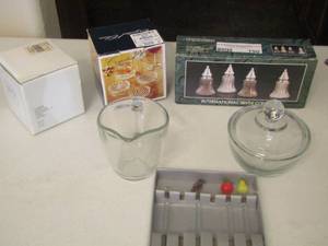 lot 190 image: International silver company saltpepper shakers, Clear glass sugar and creamer dish, crystal clear coasters, Germany FLORITA 3 CANDLE HOLDER florita