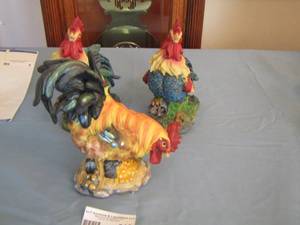 lot 216 image: rooster dcor qty 3