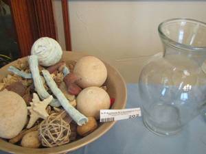 lot 202 image: Decorative bowl of sea shells and more, 2 clear glass vases