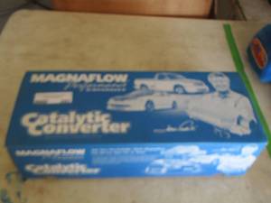 lot 260 image: Magnaflow Catalytic Converter new