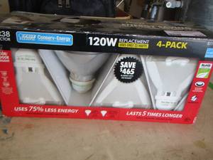 lot 330 image: 4 pack of 120 watt light bulbs new