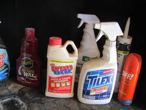 lot 321 image: used lot of household cleaners