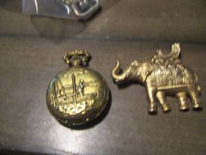 lot 180 image: Gold  plate elephant shirt pin- Geneva mens pocket watch